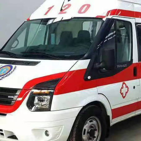 潼南非急救护送病人转院租赁救护车的优缺点对比